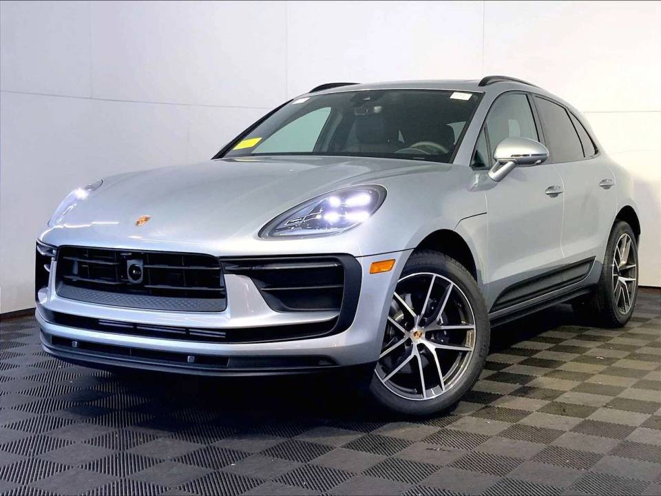 2026 Porsche Macan