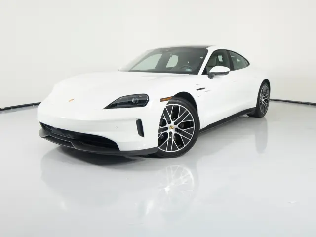 2025 Porsche Taycan 6