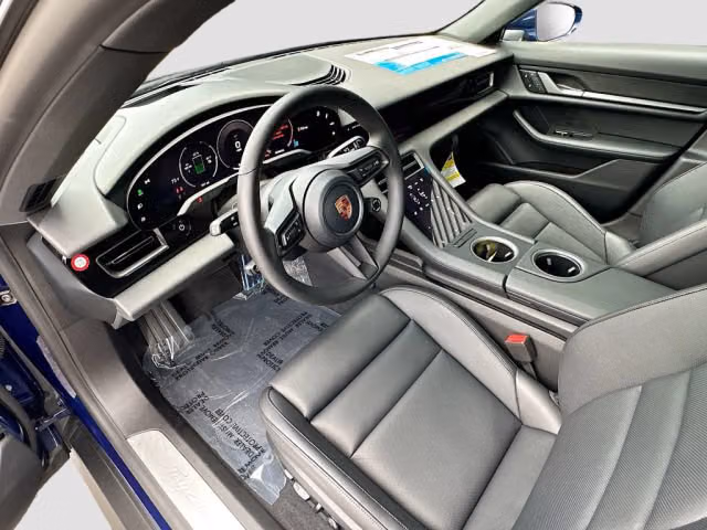 2026 Porsche Taycan Base - Photo 26