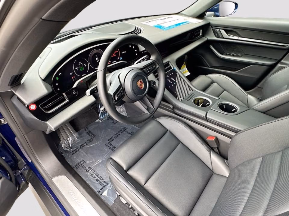 2026 Porsche Taycan Base - Photo 27
