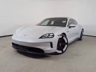 2025 Porsche Taycan 4S's photo