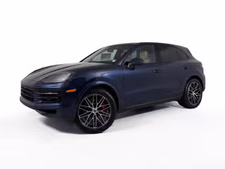 2026 Porsche Cayenne S's photo