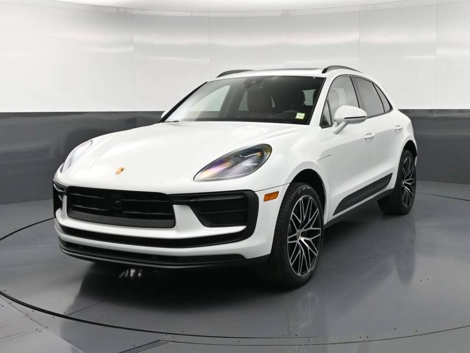 2026 Porsche Macan