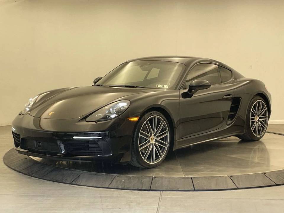 2022 Porsche 718