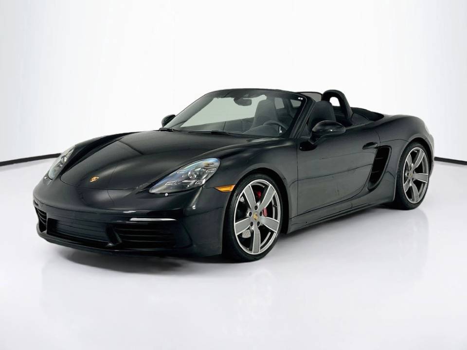 2022 Porsche 718