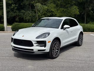 2021 Porsche Macan S's photo
