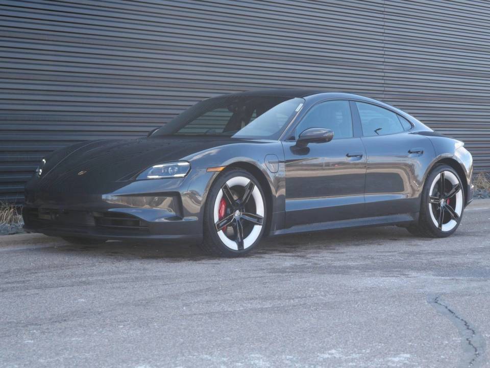 2025 Porsche Taycan S