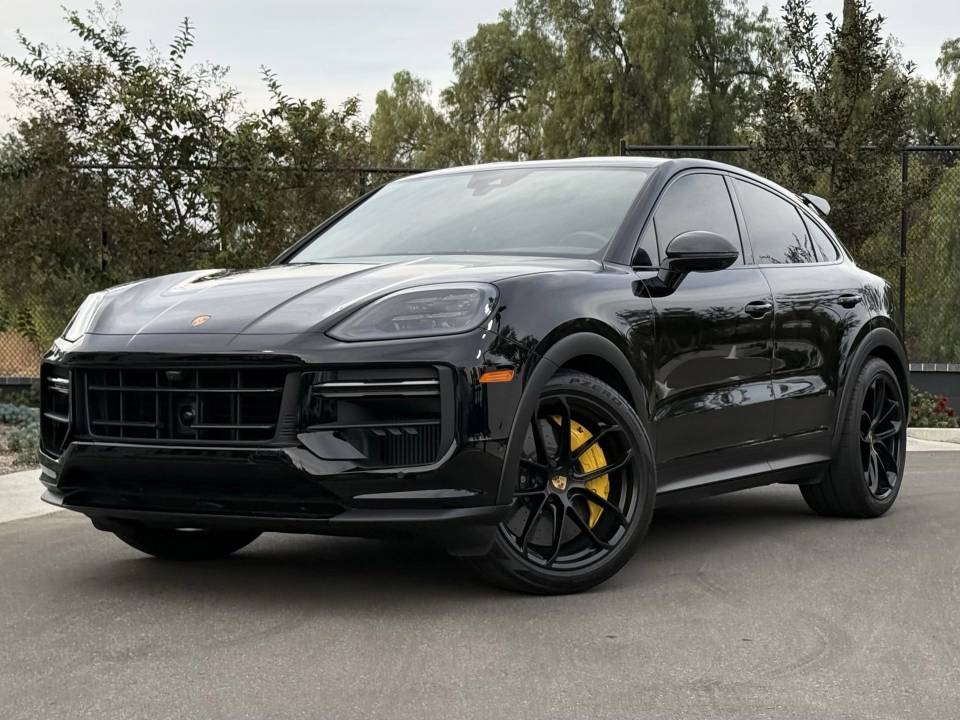 2024 Porsche Cayenne Coup Turbo GT