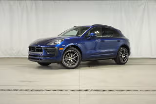 2026 Porsche Macan -'s photo
