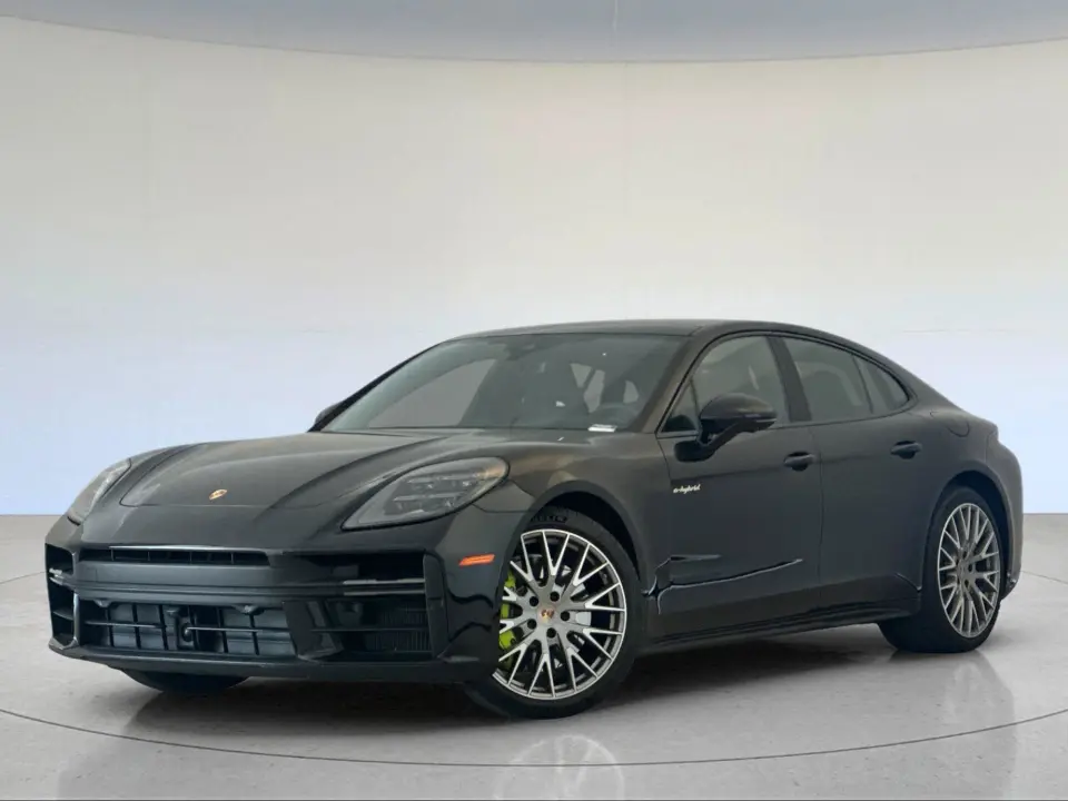 2026 Porsche Panamera 4 E-Hybrid - Photo 7