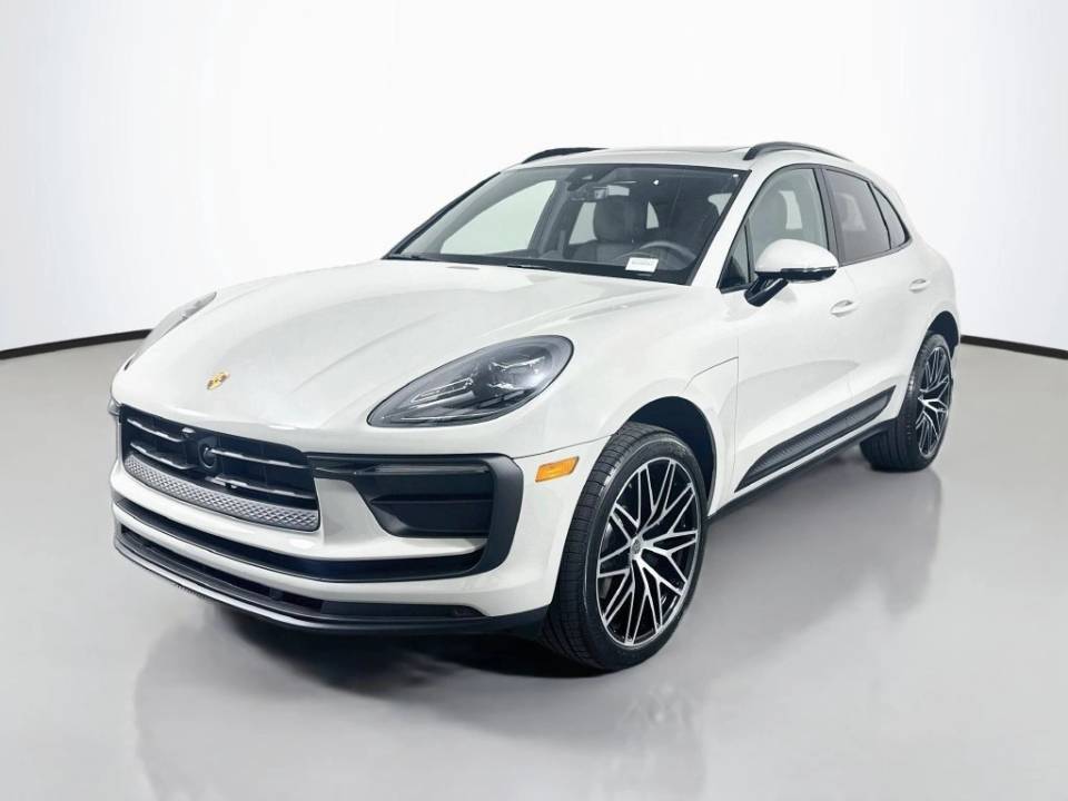 2026 Porsche Macan
