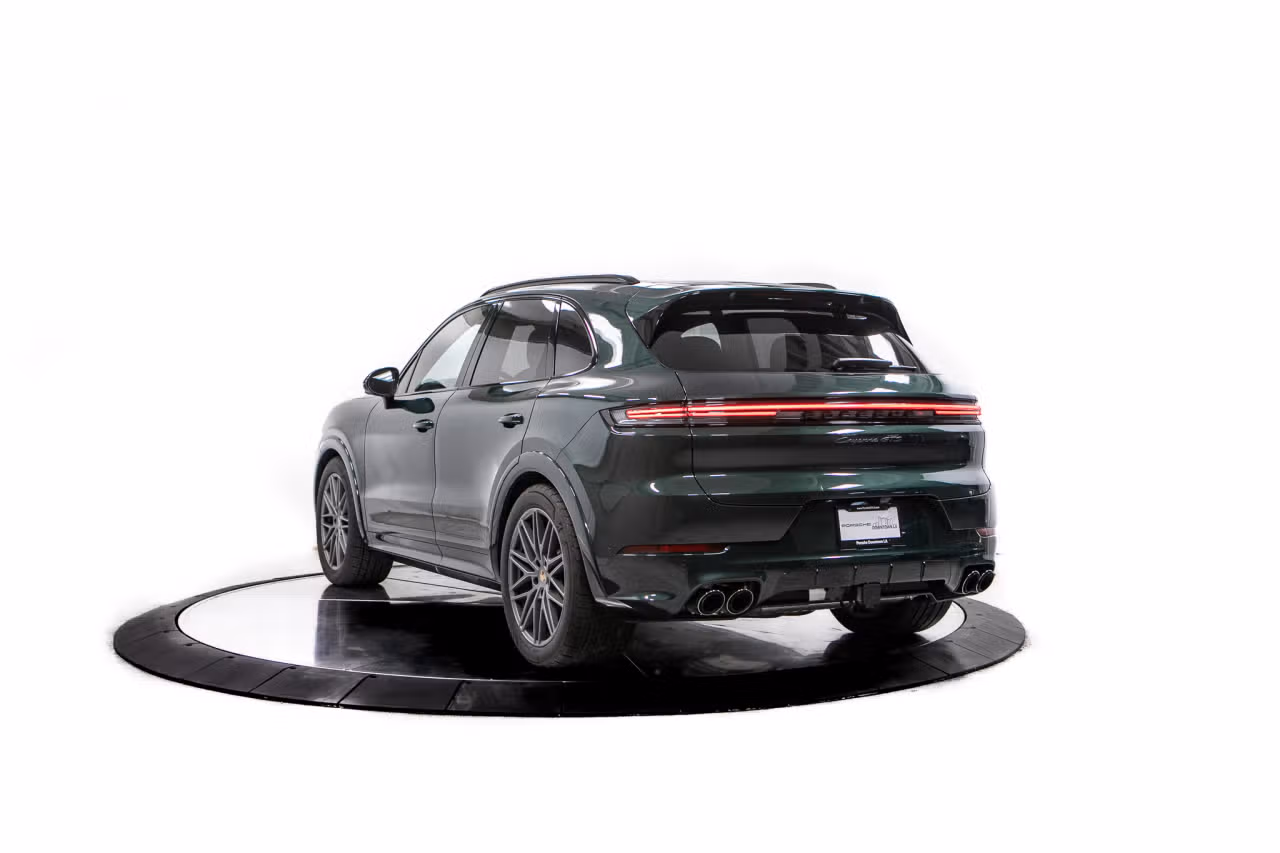 2025 Porsche Cayenne GTS - Photo 20