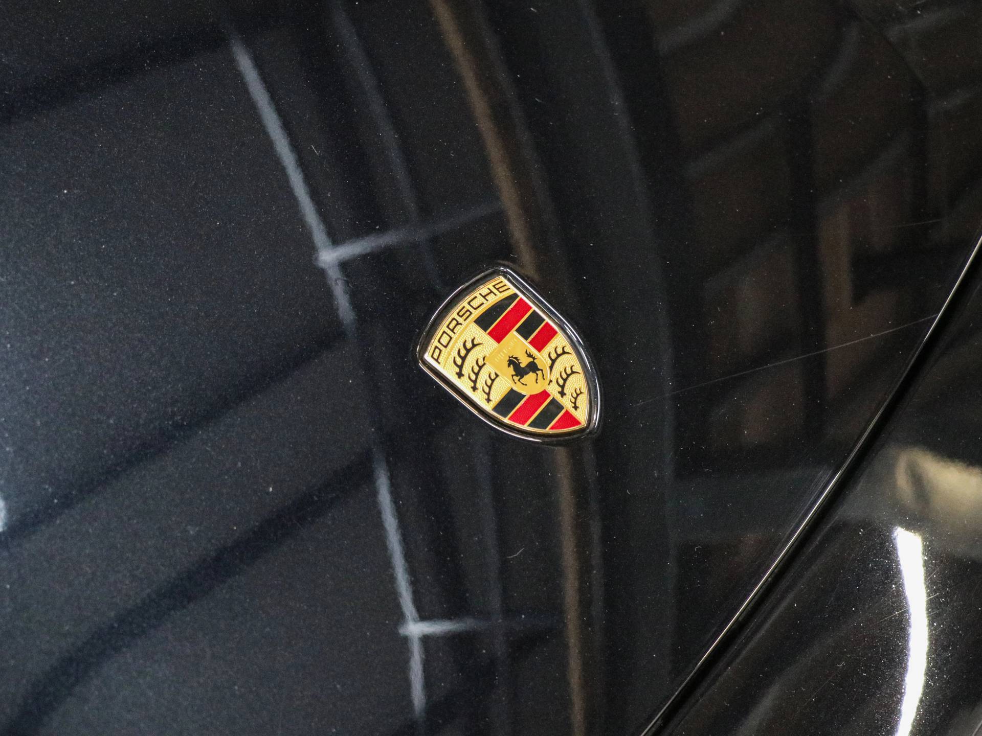 Taycan Sport Turismo, photo 33 of 33