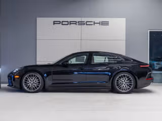2026 Porsche Panamera Base - Photo 9