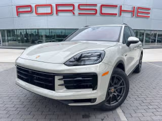 2025 Porsche Cayenne E-Hybrid's photo