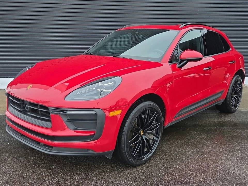 2022 Porsche Macan Base