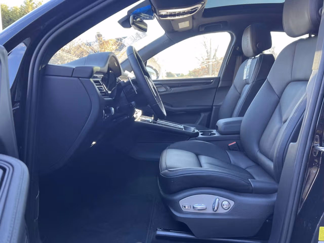 2026 Porsche Macan S - Photo 36