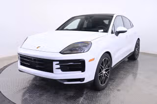 2026 Porsche Cayenne -'s photo
