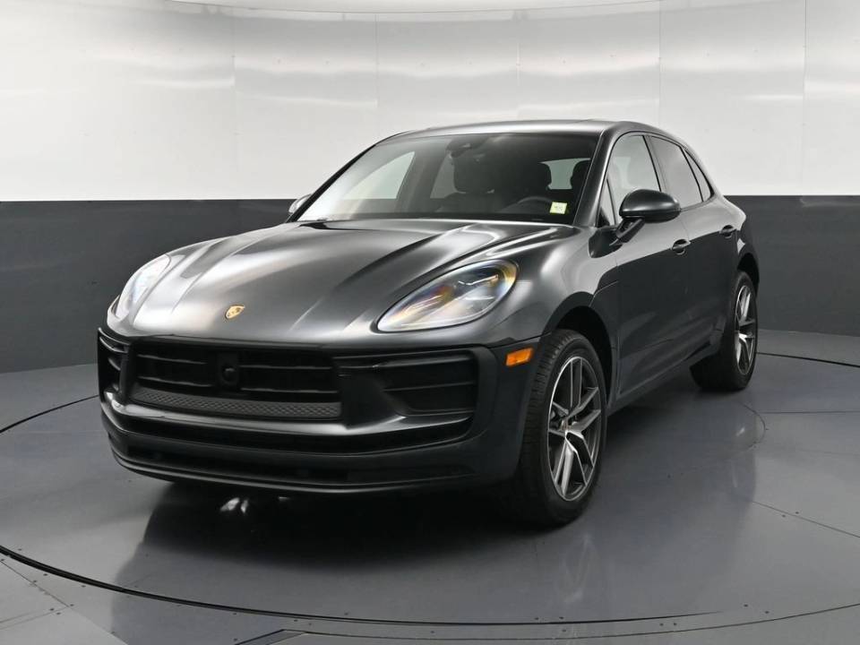 2026 Porsche Macan