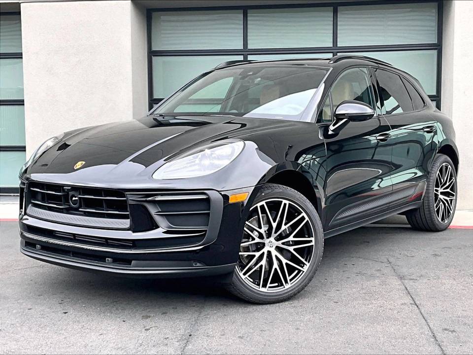 2026 Porsche Macan