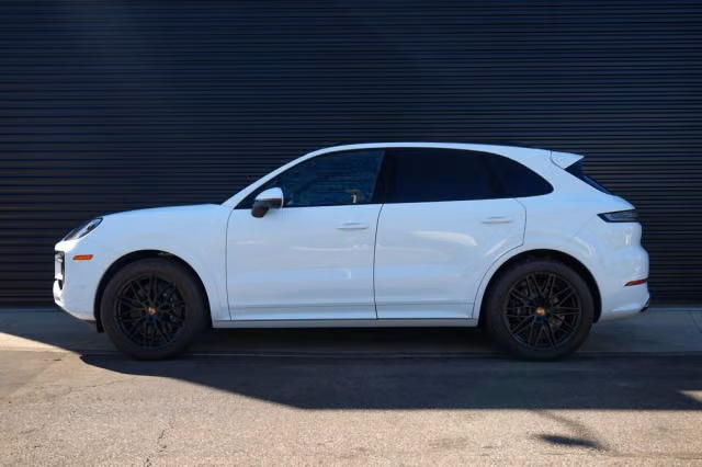 2026 Porsche Cayenne Base - Photo 10