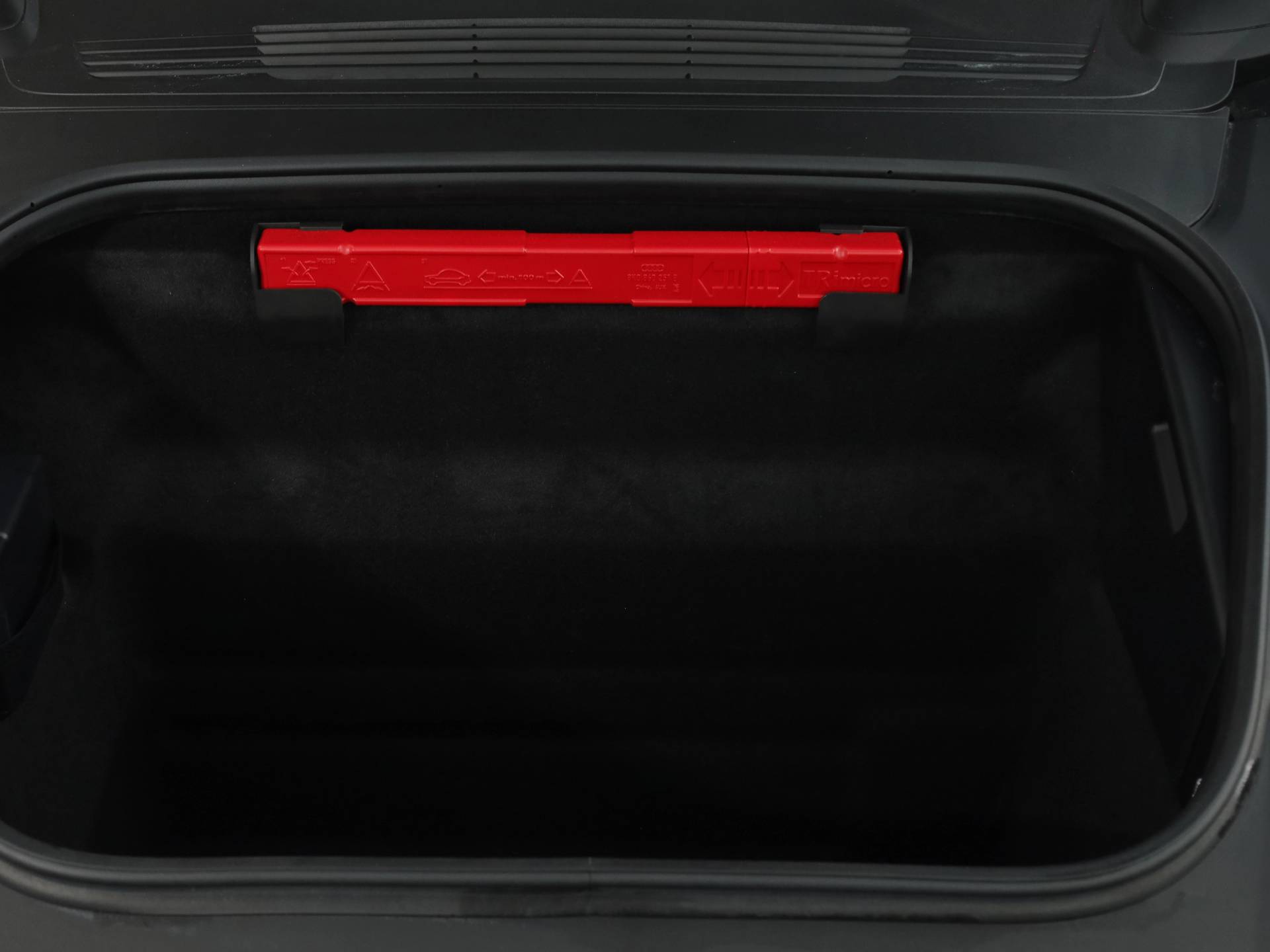 911 Carrera 4 GTS, photo 32 of 32