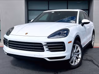 2023 Porsche Cayenne Platinum Edition's photo