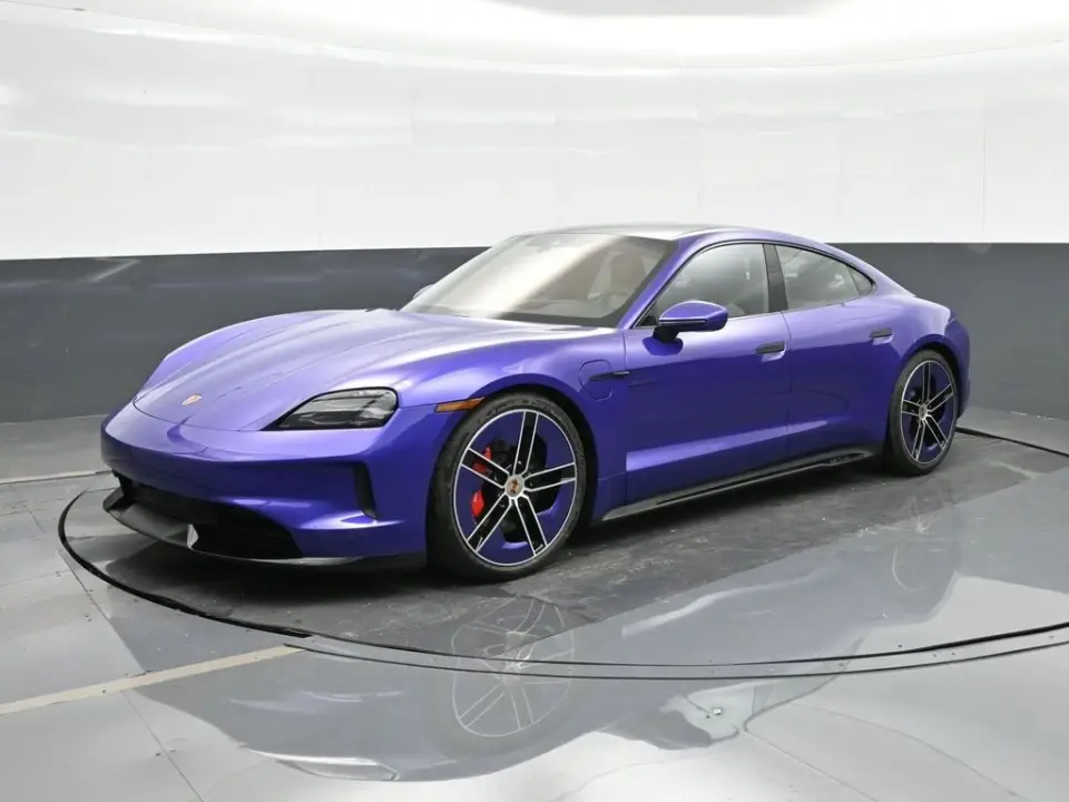 2026 Porsche Taycan GTS - Photo 7