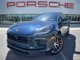 2022 Porsche Macan