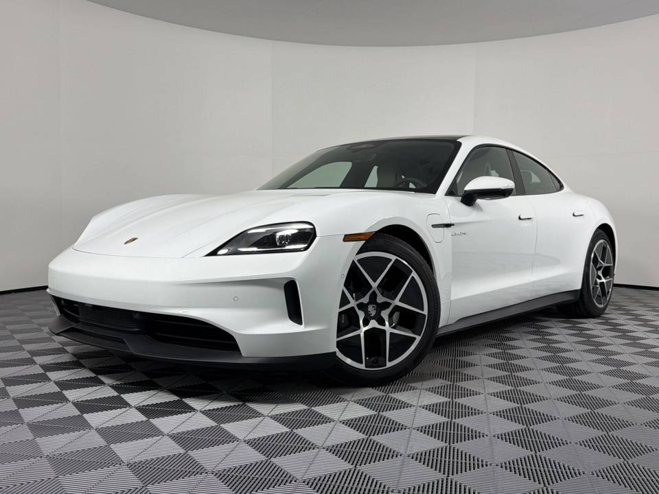 2026 Porsche Taycan 4