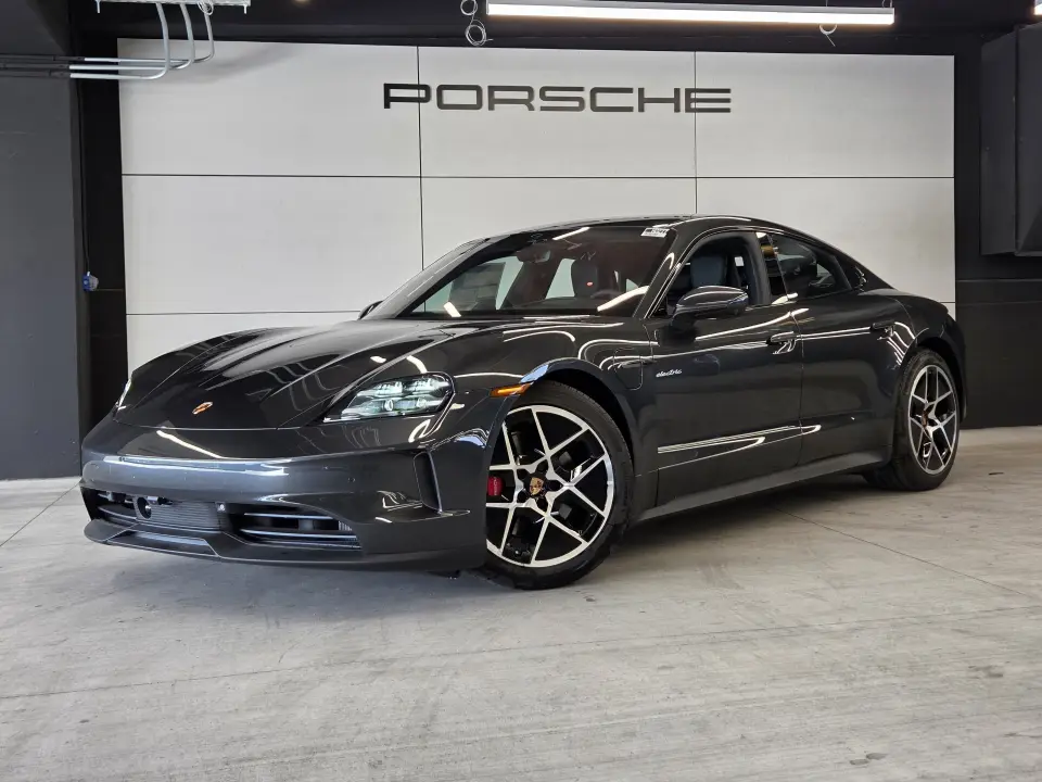 2026 Porsche Taycan S - Photo 7