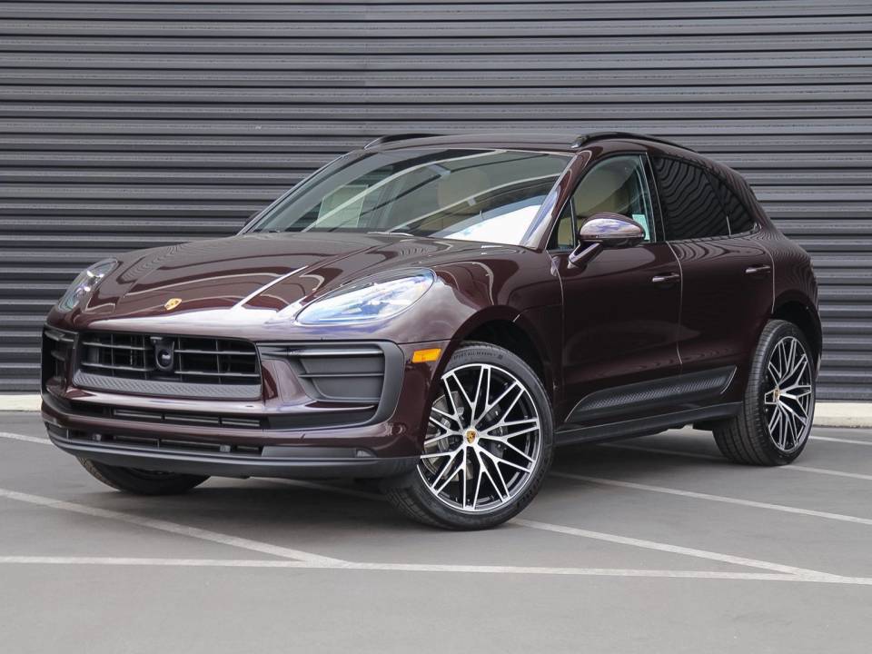 2026 Porsche Macan