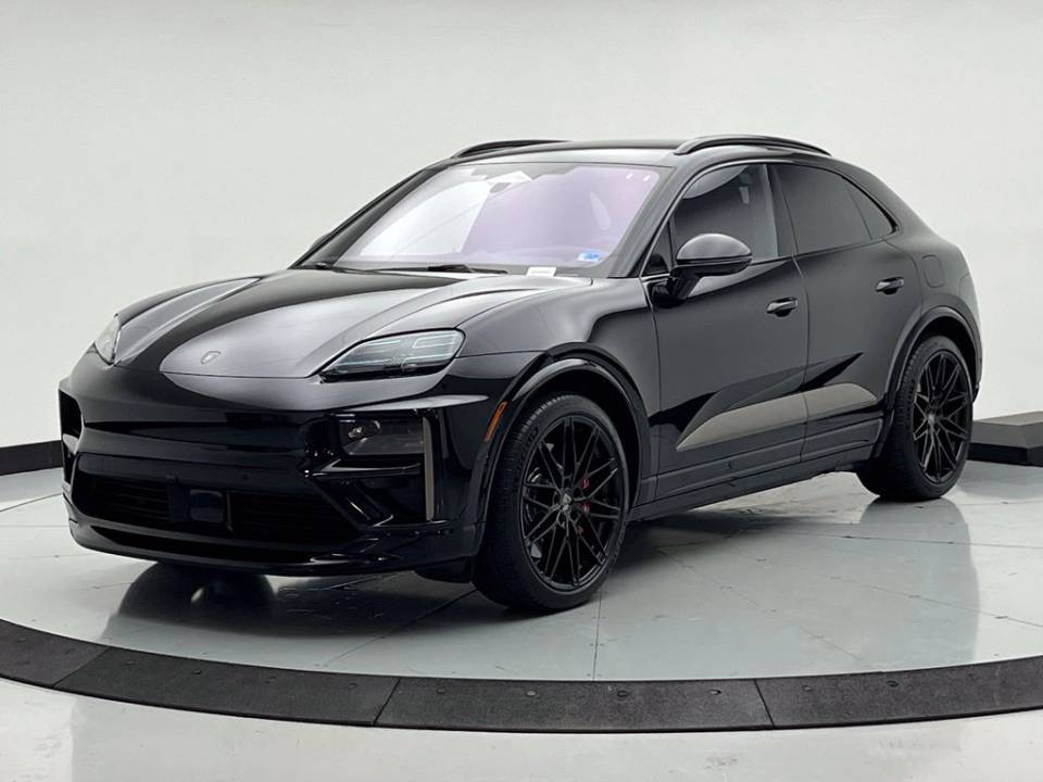 2025 Porsche Macan Turbo Electric