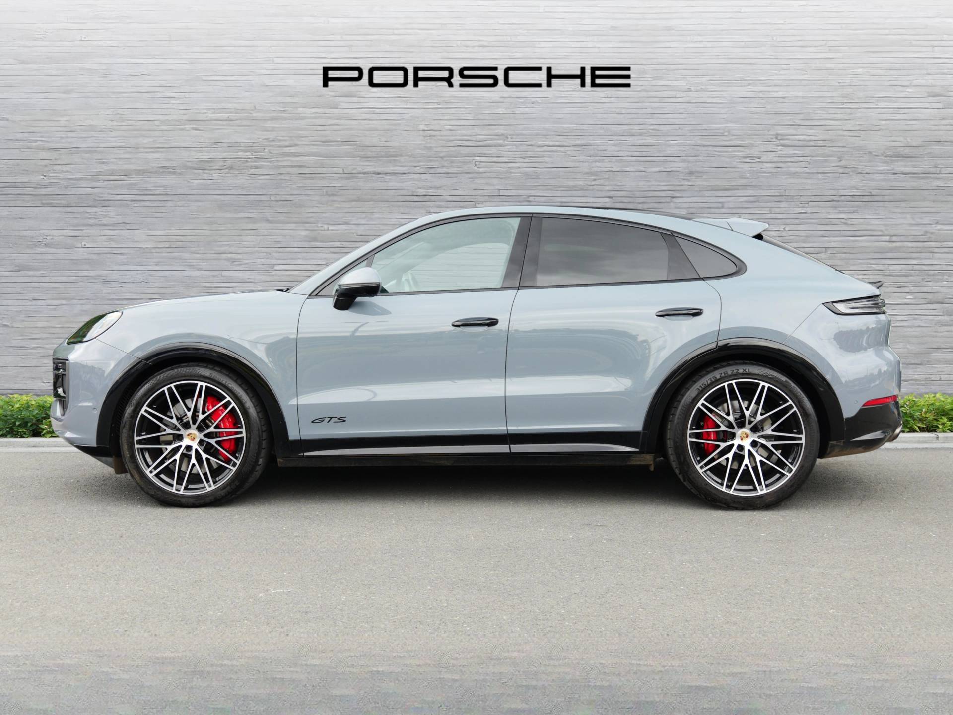 Cayenne GTS Coupé, photo 2 of 42