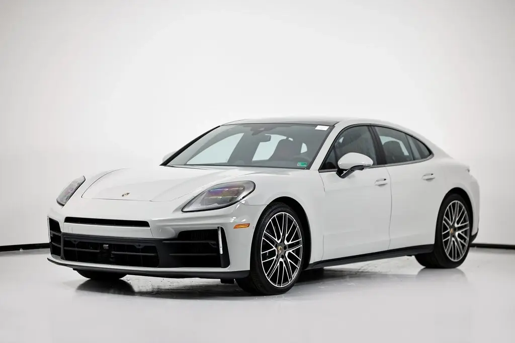 2026 Porsche Panamera Base - Photo 8
