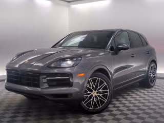 2024 Porsche Cayenne -'s photo