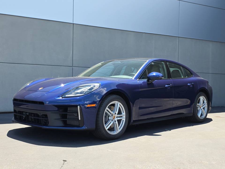 2026 Porsche Panamera