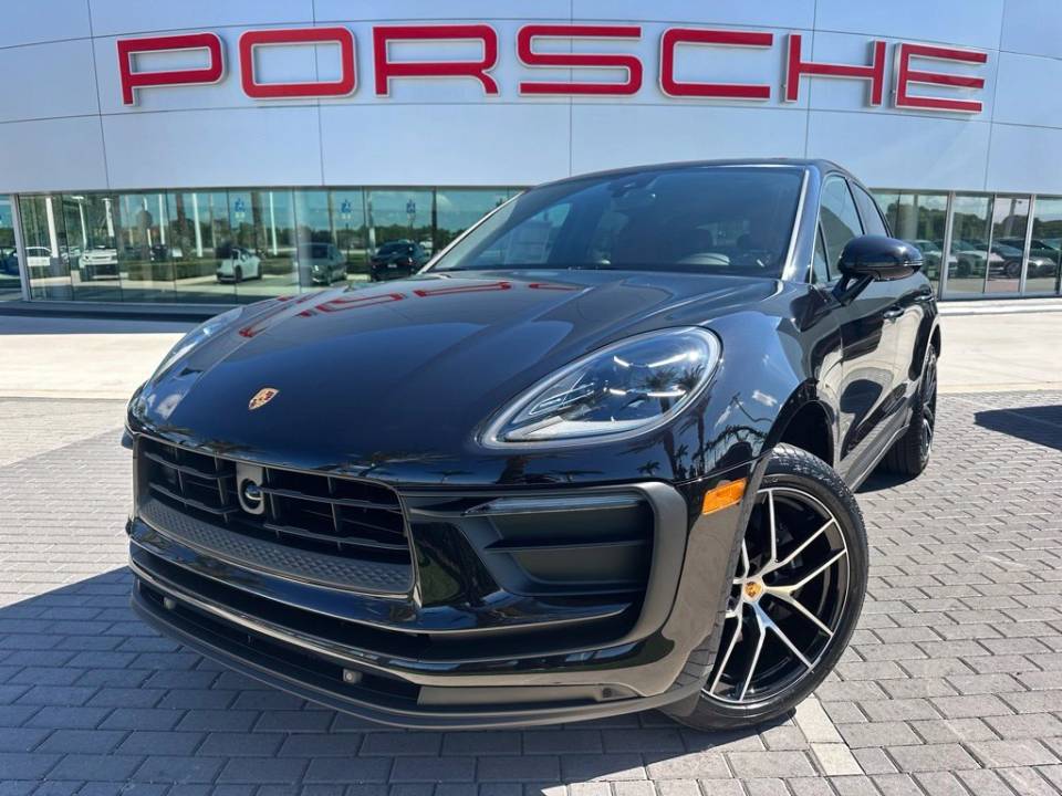 2026 Porsche Macan