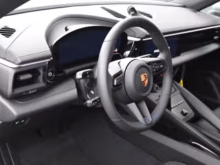 2026 Porsche Macan Base - Photo 33