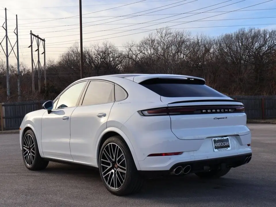 2026 Porsche Cayenne Coup S - Photo 23