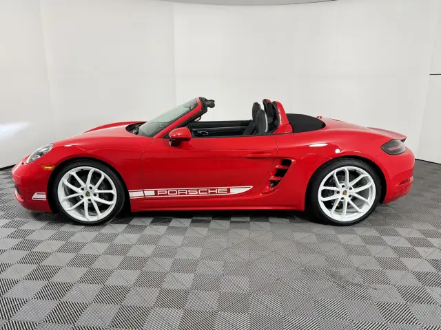 2025 Porsche 718 Style Edition - Photo 14