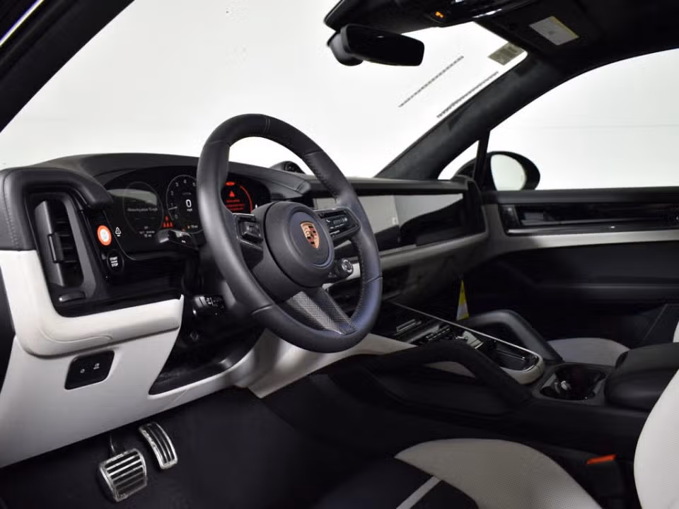 2026 Porsche Cayenne GTS - Photo 27