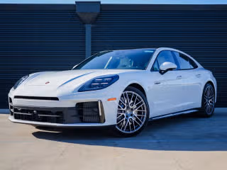 2026 Porsche Panamera