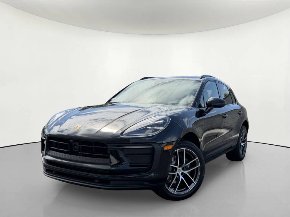 2026 Porsche Macan