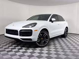 2021 Porsche Cayenne -'s photo