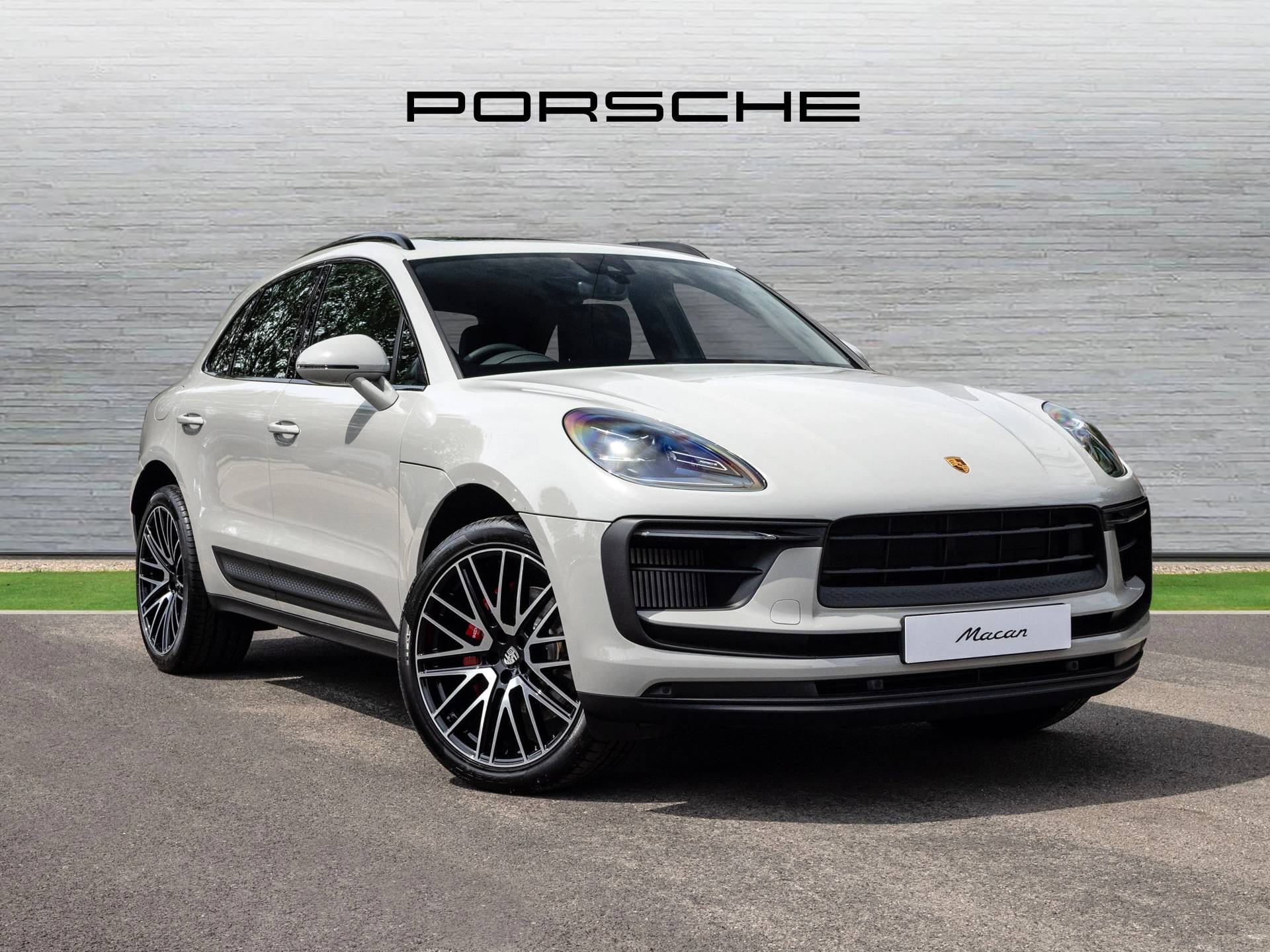 Macan S, photo 1 of 44