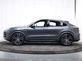 2026 Porsche Cayenne Coup E-Hybrid - Photo 9