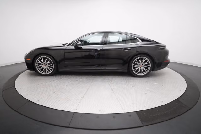 2026 Porsche Panamera Base - Photo 10