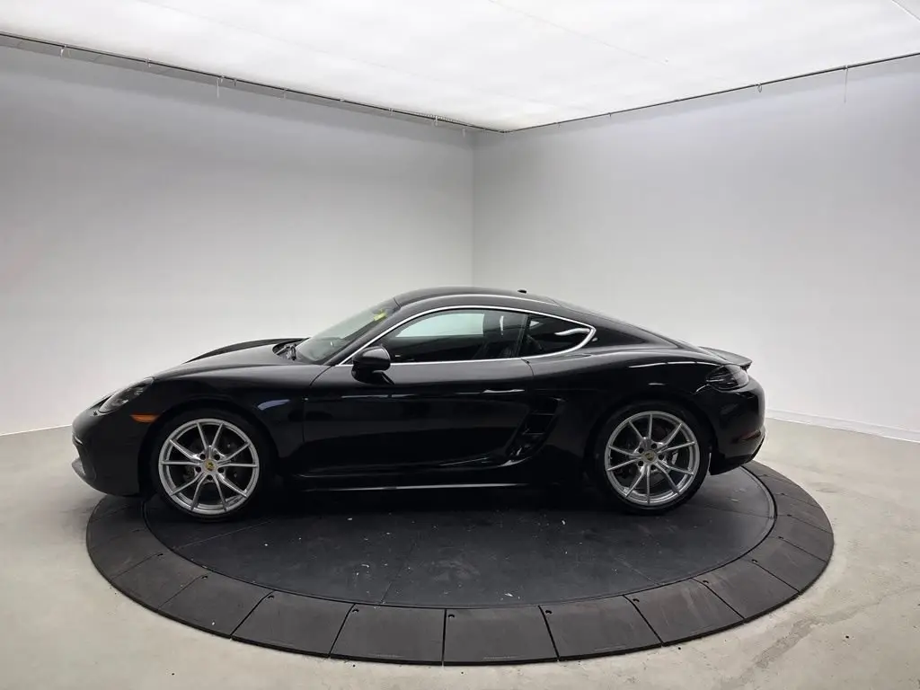 2025 Porsche 718 Base - Photo 16