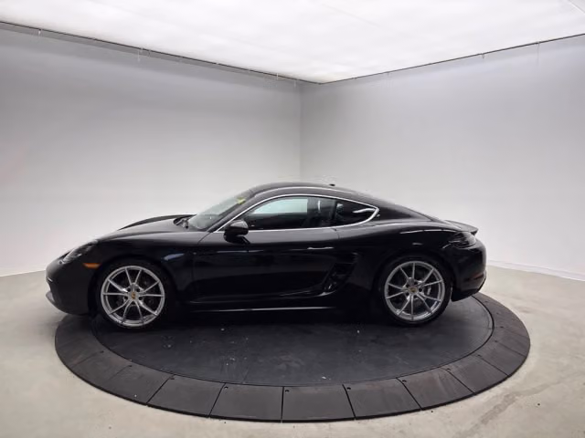 2025 Porsche 718 Base - Photo 10